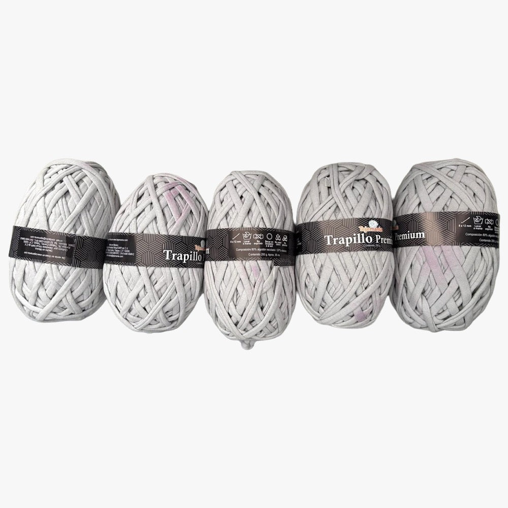 PAQUETE color gris con 5 Trapillos Premium, marca Tejemanía, MADEJA con 200g