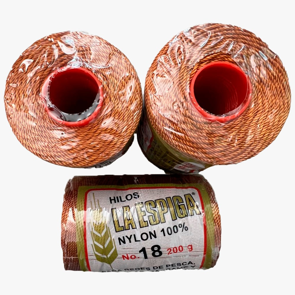 PAQUETE Color 41  Hilo La Espiga No.18, marca Omega,  con 3 TUBOS de 200g con 175m